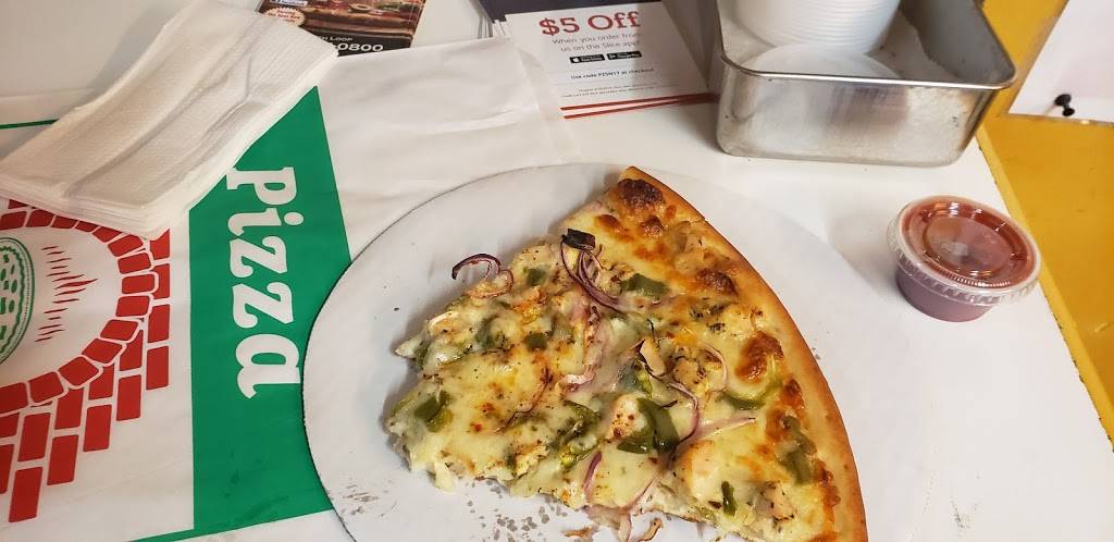 Atinos Pizza | restaurant | 570 West Roosevelt Road, Chicago, IL 60607, USA | 3129940800 OR +1 312-994-0800