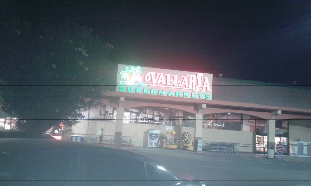 Vallarta Supermarkets | bakery | 600 Bear Mountain Blvd, Arvin, CA 93203, USA | 6618543505 OR +1 661-854-3505