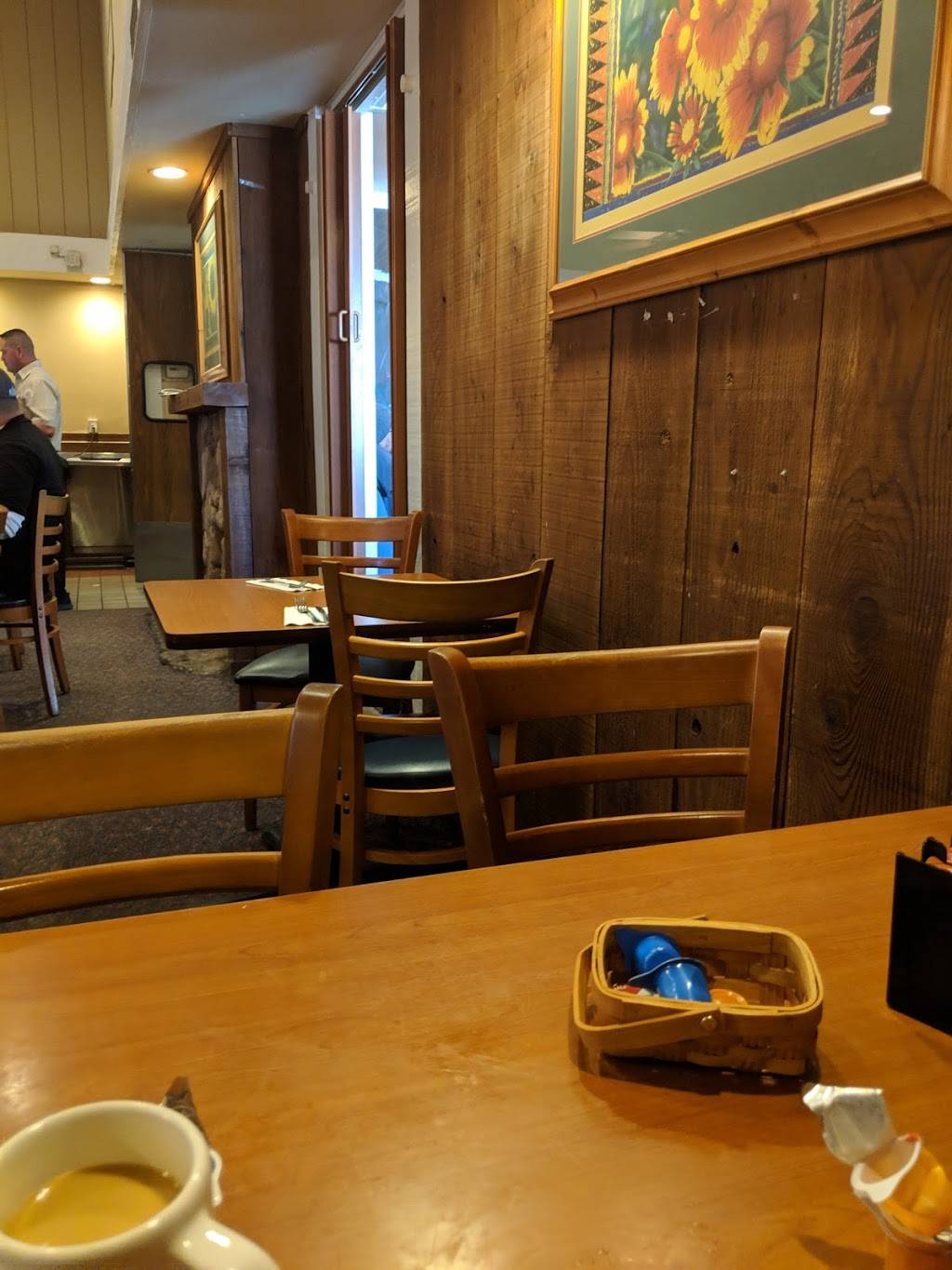 Carrows Restaurants | restaurant | 1638 W Redondo Beach Blvd, Gardena, CA 90247, USA | 3105160495 OR +1 310-516-0495