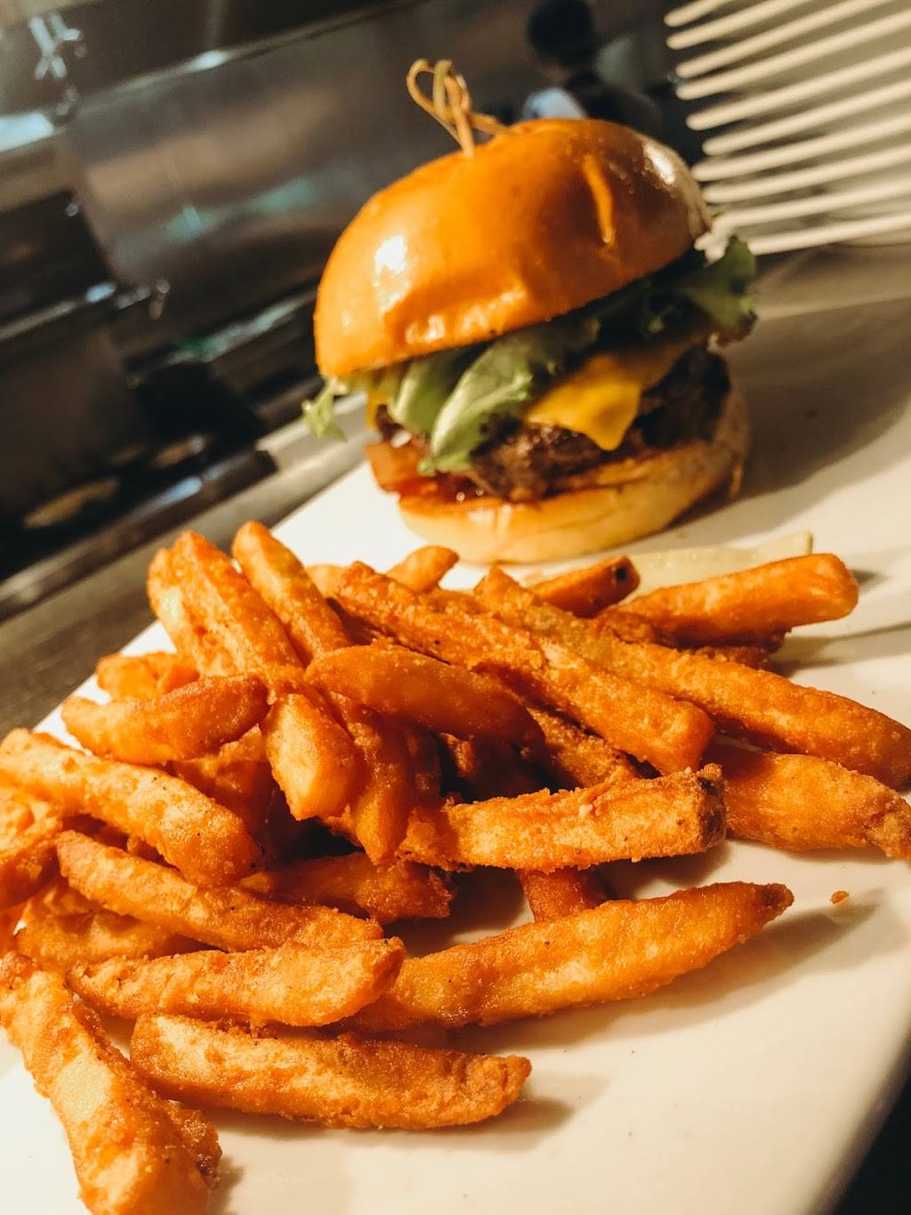 Canyon 49 Grill | restaurant | 5115 N 27th Ave, Phoenix, AZ 85017, USA | 6026398502 OR +1 602-639-8502