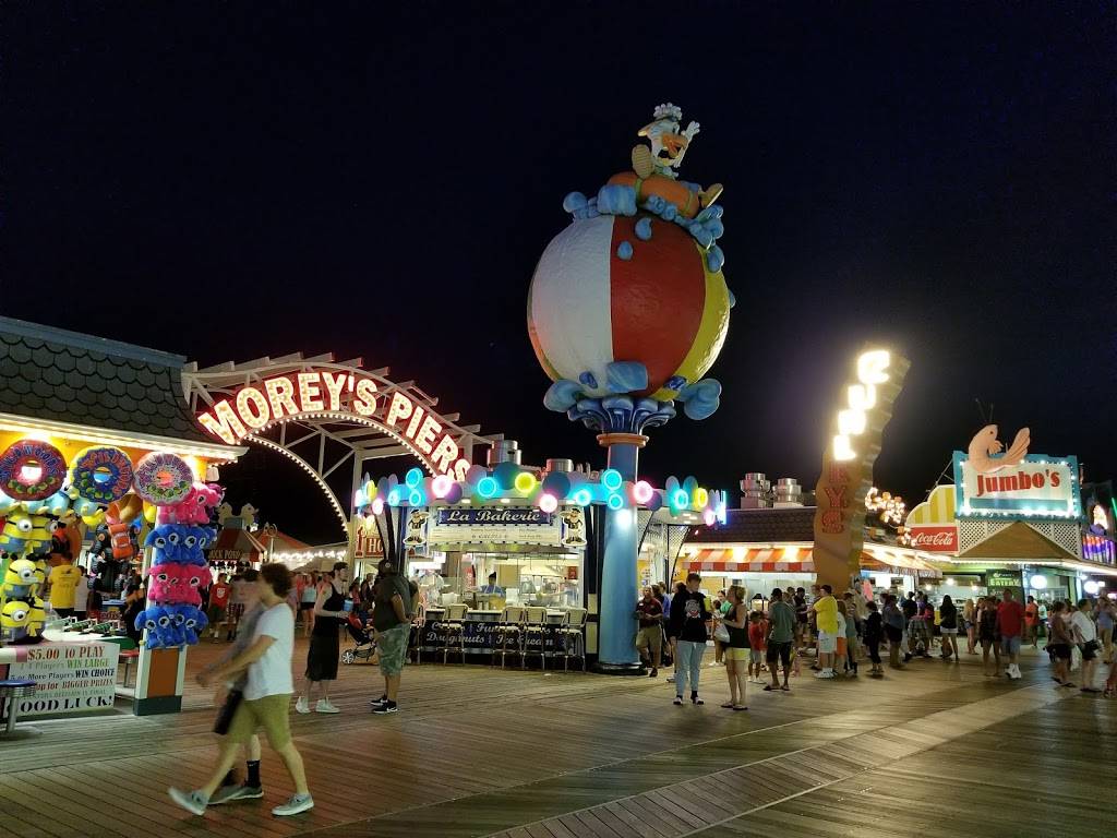 Moreys Piers | restaurant | 3501 Boardwalk, Wildwood, NJ 08260, USA | 6097293700 OR +1 609-729-3700