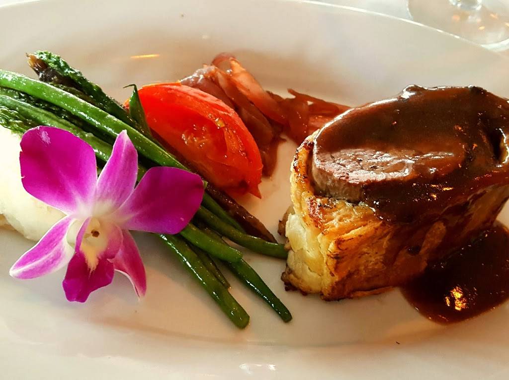 Sir Winstons | restaurant | 1126 Queens Hwy, Long Beach, CA 90802, USA | 5624991657 OR +1 562-499-1657