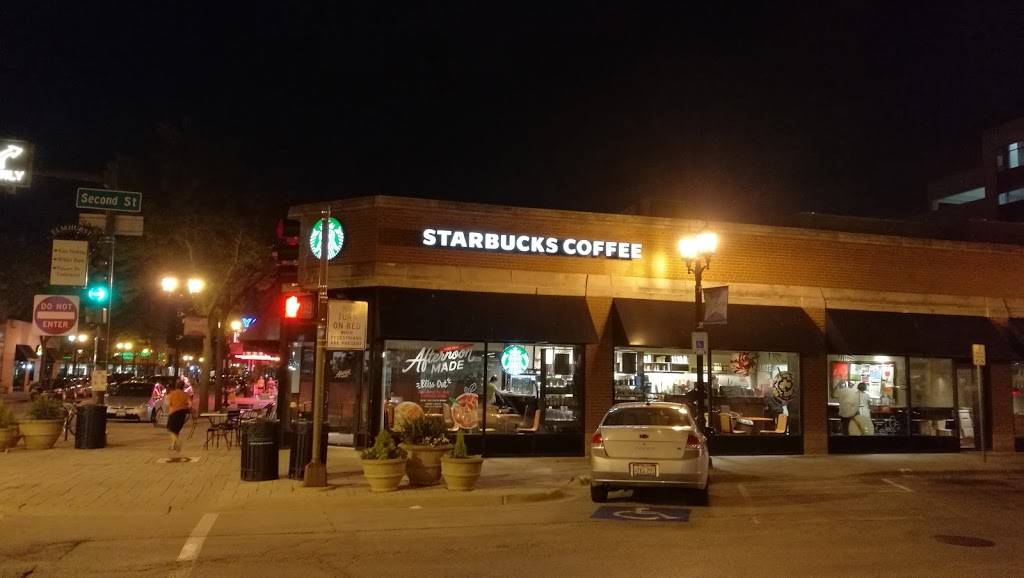 Starbucks | cafe | 164 N York St Rd, Elmhurst, IL 60126, USA | 6308341326 OR +1 630-834-1326