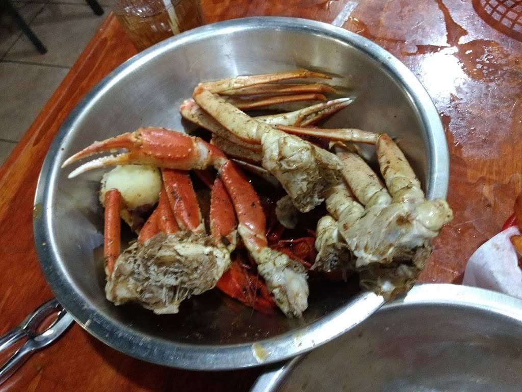 The Cravin Cajun | restaurant | 2323 N Fry Rd, Katy, TX 77449, USA | 8323214179 OR +1 832-321-4179