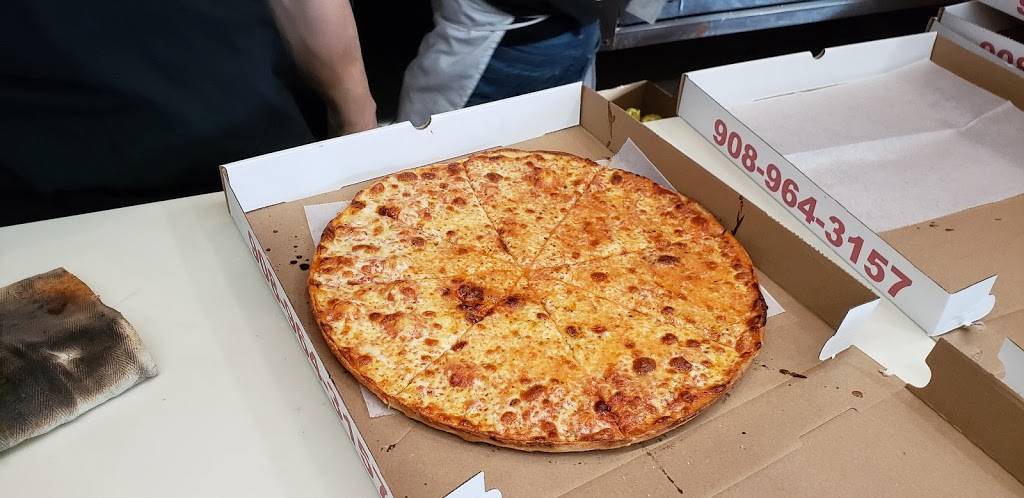 Joes Drive In Pizzeria | restaurant | 2062 Springfield Ave, Vauxhall, NJ 07088, USA | 9089643157 OR +1 908-964-3157