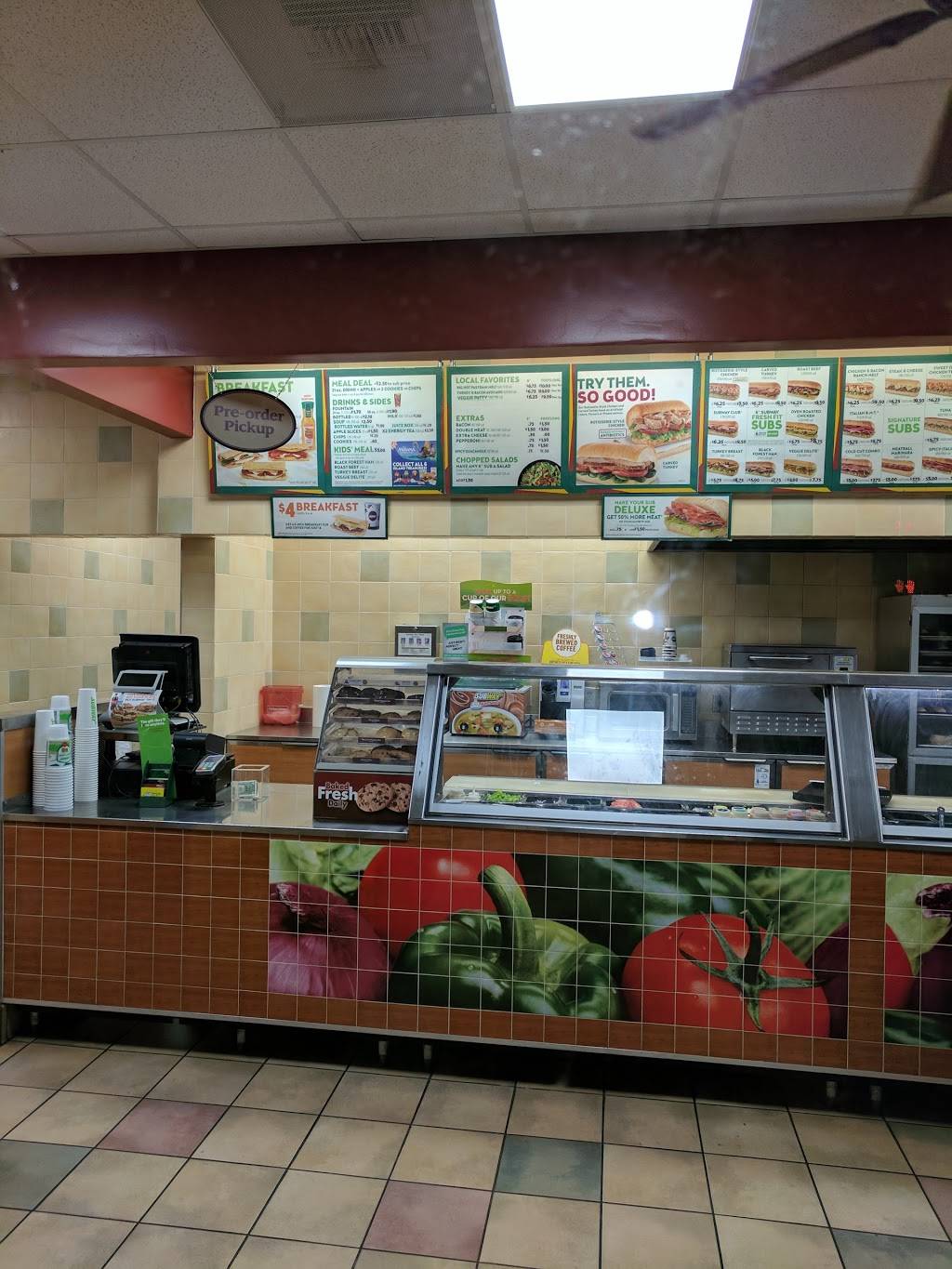 Subway Restaurants | restaurant | 6472 Hollis St #109, Emeryville, CA 94608, USA | 5106016400 OR +1 510-601-6400