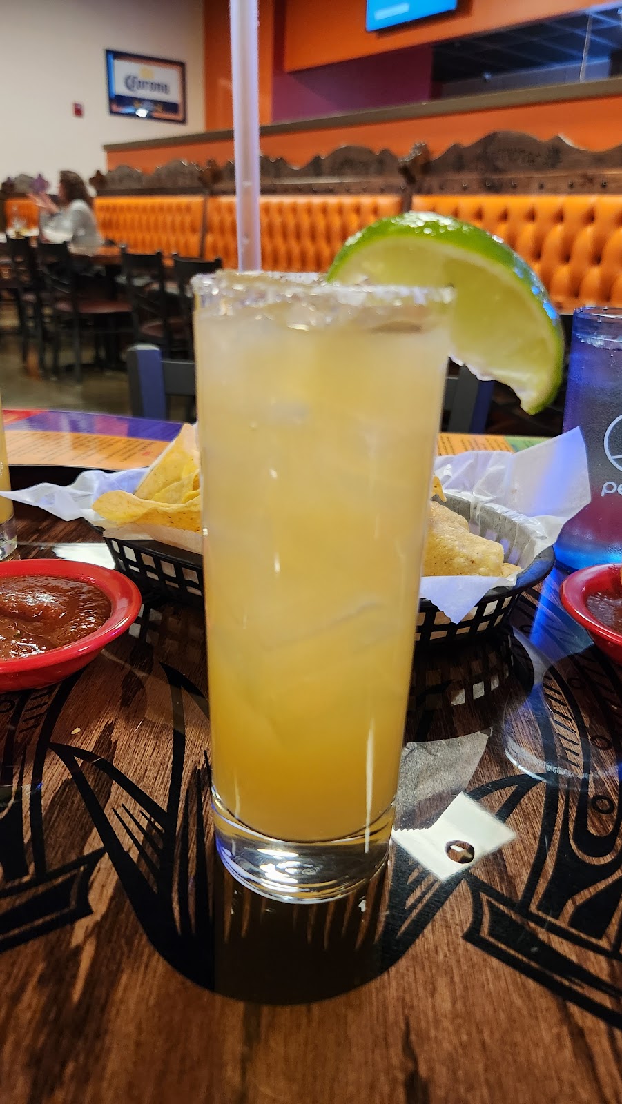 Agaveros Mexican Bar and Grill | restaurant | 770 US-40, Blue Springs, MO 64015, USA | 8168152220 OR +1 816-815-2220