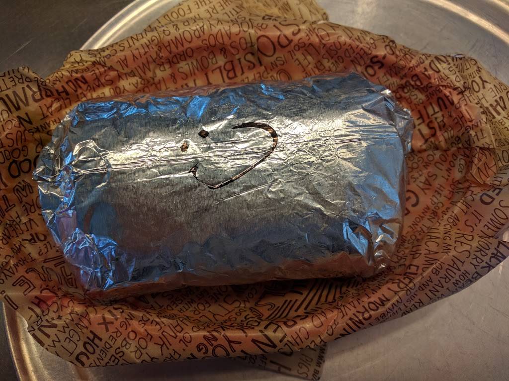 Chipotle Mexican Grill | restaurant | 225 Jamacha Road, El Cajon, CA 92019, USA | 6199382391 OR +1 619-938-2391