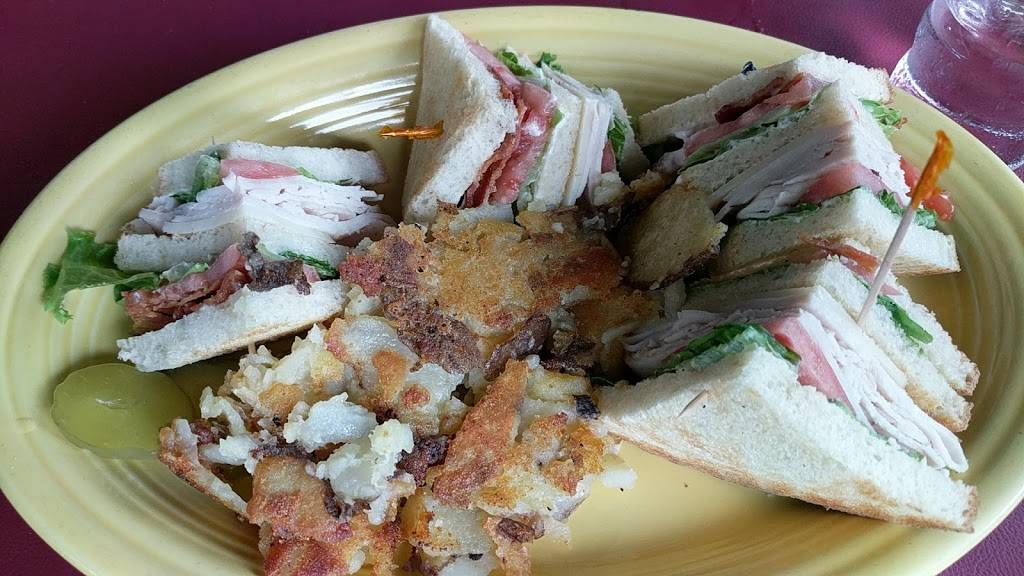 Mollys Souper | restaurant | 388 N 1st Ave, Upland, CA 91786, USA | 9099821114 OR +1 909-982-1114