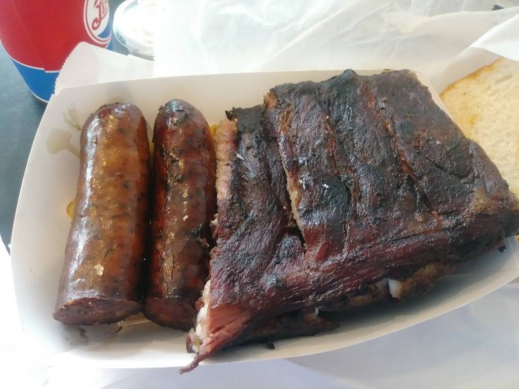 Uncle Johns Bar-B-Que | restaurant | 17947 S Halsted St, Homewood, IL 60430, USA | 7089604612 OR +1 708-960-4612