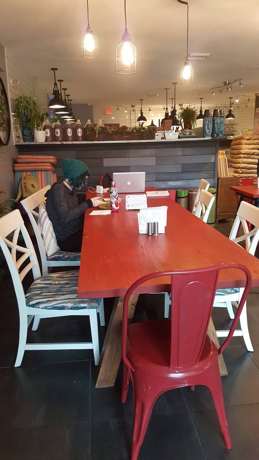 Karma Juice Bar & Eatery | restaurant | 2095 Drew St unit b, Clearwater, FL 33765, USA | 7272239688 OR +1 727-223-9688