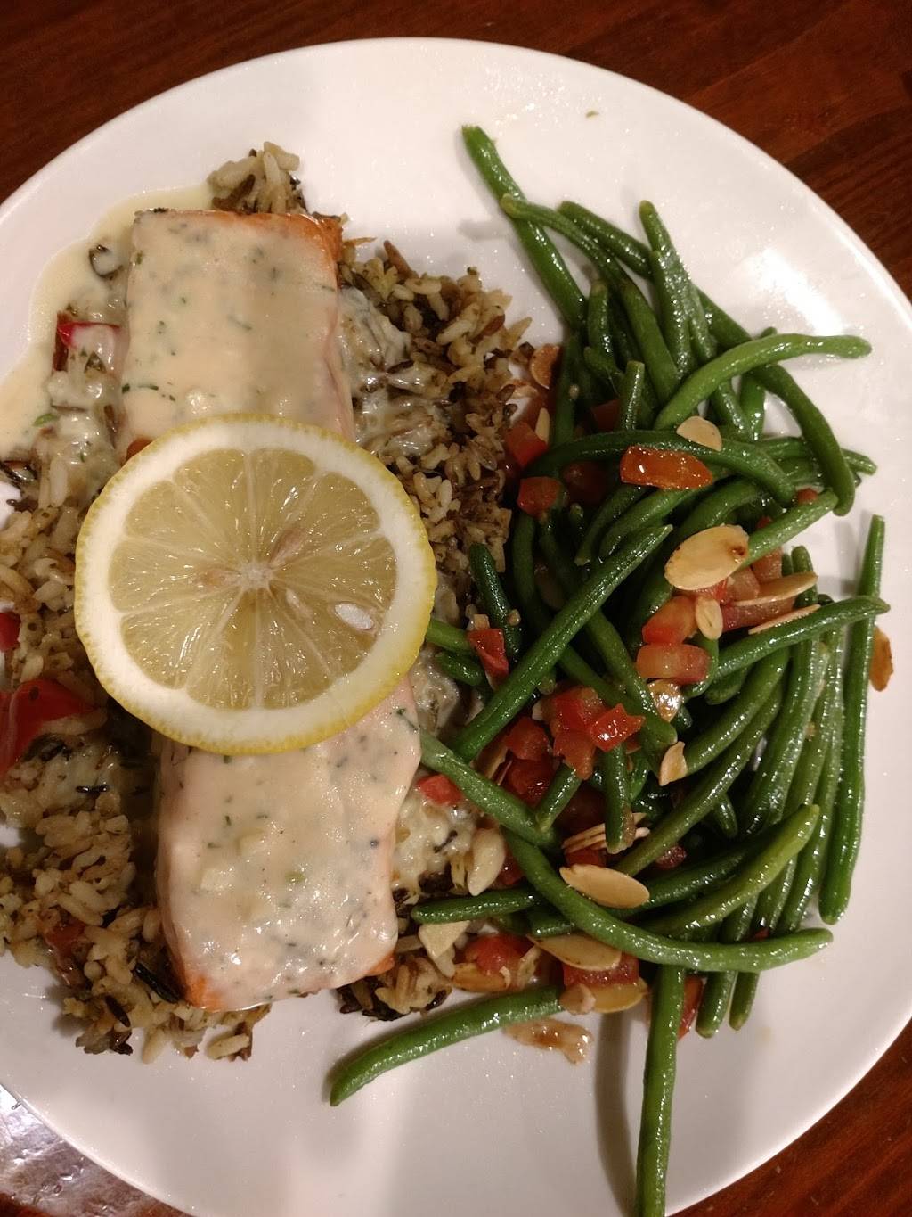 la Madeleine French Bakery & Café Baileys Crossroads | cafe | 5861 Crossroads Cir, Baileys Crossroads, VA 22041, USA | 7033795551 OR +1 703-379-5551