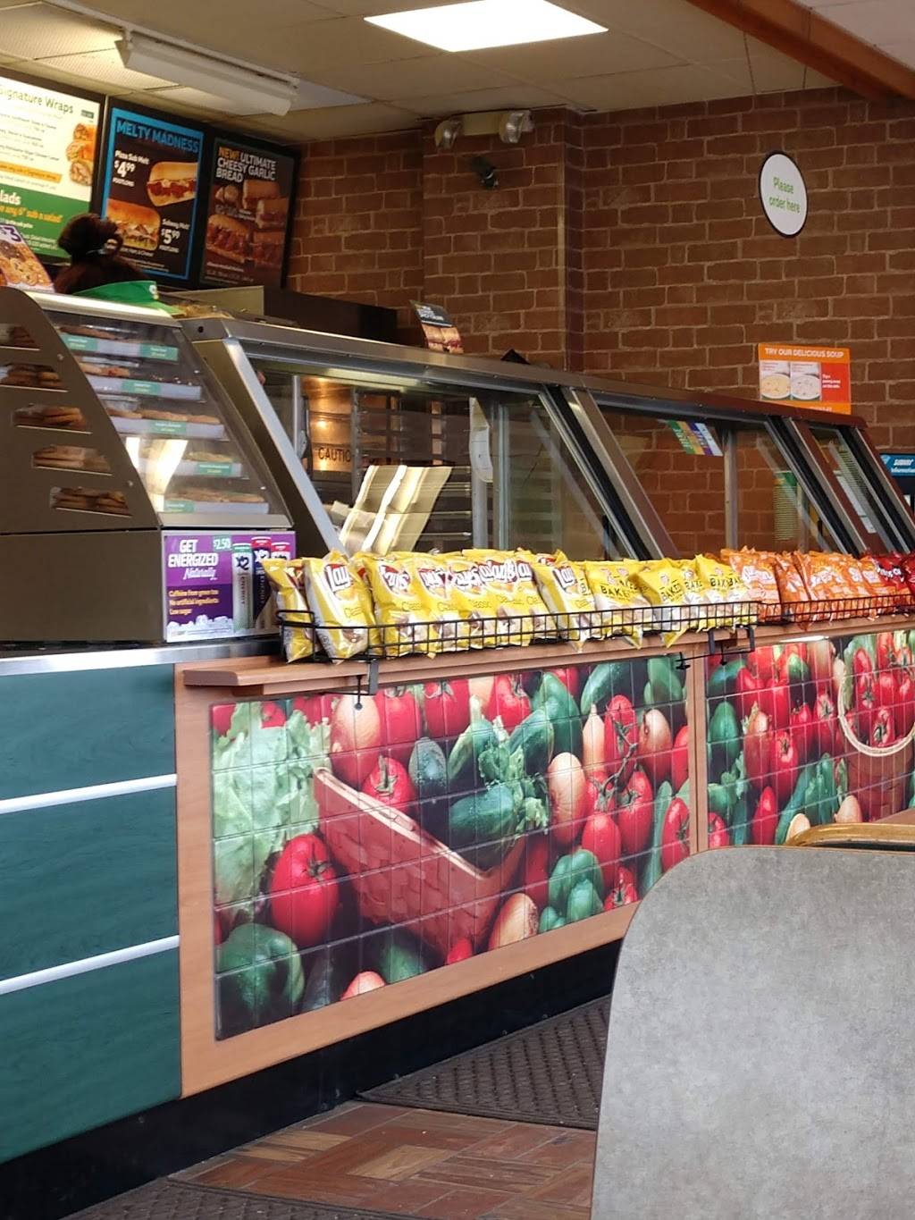 Subway | restaurant | 3360 Oberlin Ave, Lorain, OH 44053, USA | 4402823111 OR +1 440-282-3111