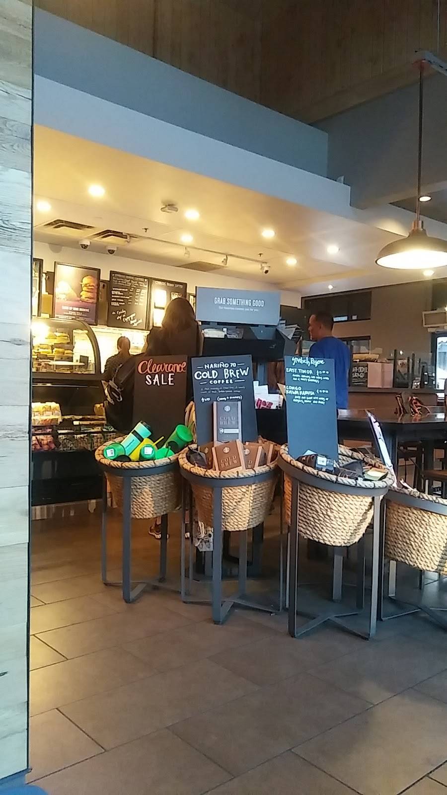 Starbucks | cafe | 5225 Canyon Crest Dr #88, Riverside, CA 92507, USA | 9516834981 OR +1 951-683-4981