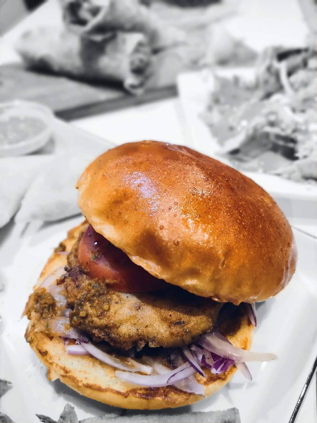 Yeh Cheez! | restaurant | 81 James Snow Pkwy N #4, Milton, ON L9E 0H3, Canada | 9058754320 OR +1 905-875-4320