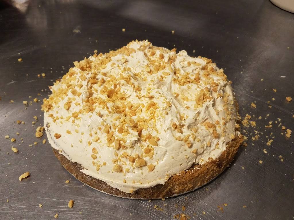 Lazy Farmer Restaurant & Catering | restaurant | 34 Park St, Essex Junction, VT 05452, USA | 8028715295 OR +1 802-871-5295