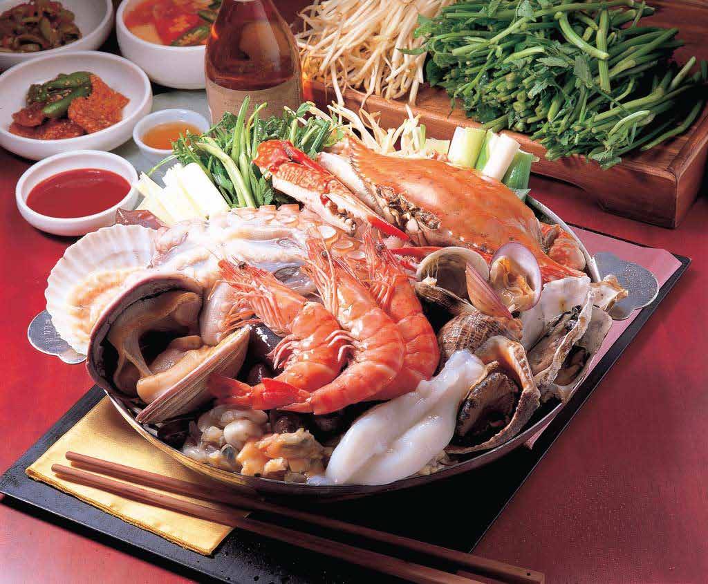 DaeBokJung | restaurant | 2010 James M Wood Blvd, Los Angeles, CA 90006, USA | 2133866660 OR +1 213-386-6660