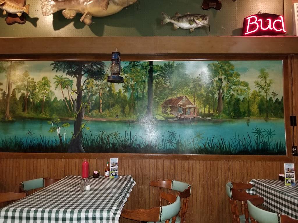 Willies | restaurant | 1912 Front St, Valrico, FL 33594, USA | 8135717630 OR +1 813-571-7630