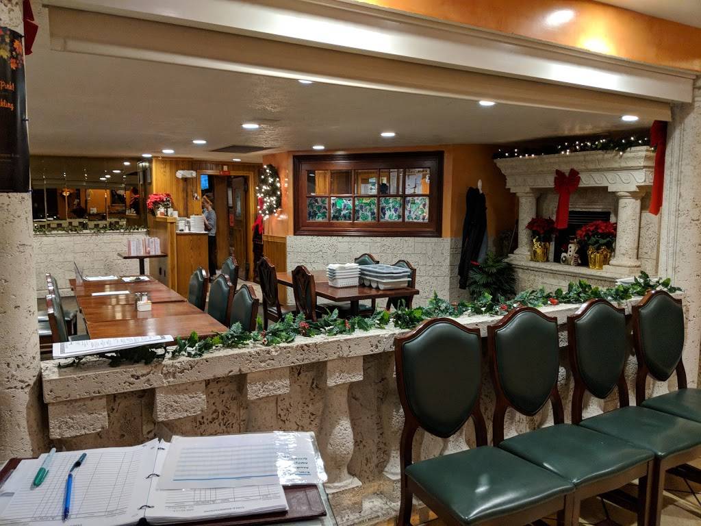 Dimitris International Grille | restaurant | 2205 Frederick Rd, Catonsville, MD 21228, USA | 4107471927 OR +1 410-747-1927