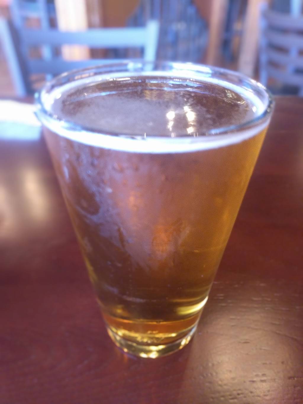 Gilhooleys Grande Saloon Inc | restaurant | 3901 W 103rd St, Chicago, IL 60655, USA | 7732332200 OR +1 773-233-2200