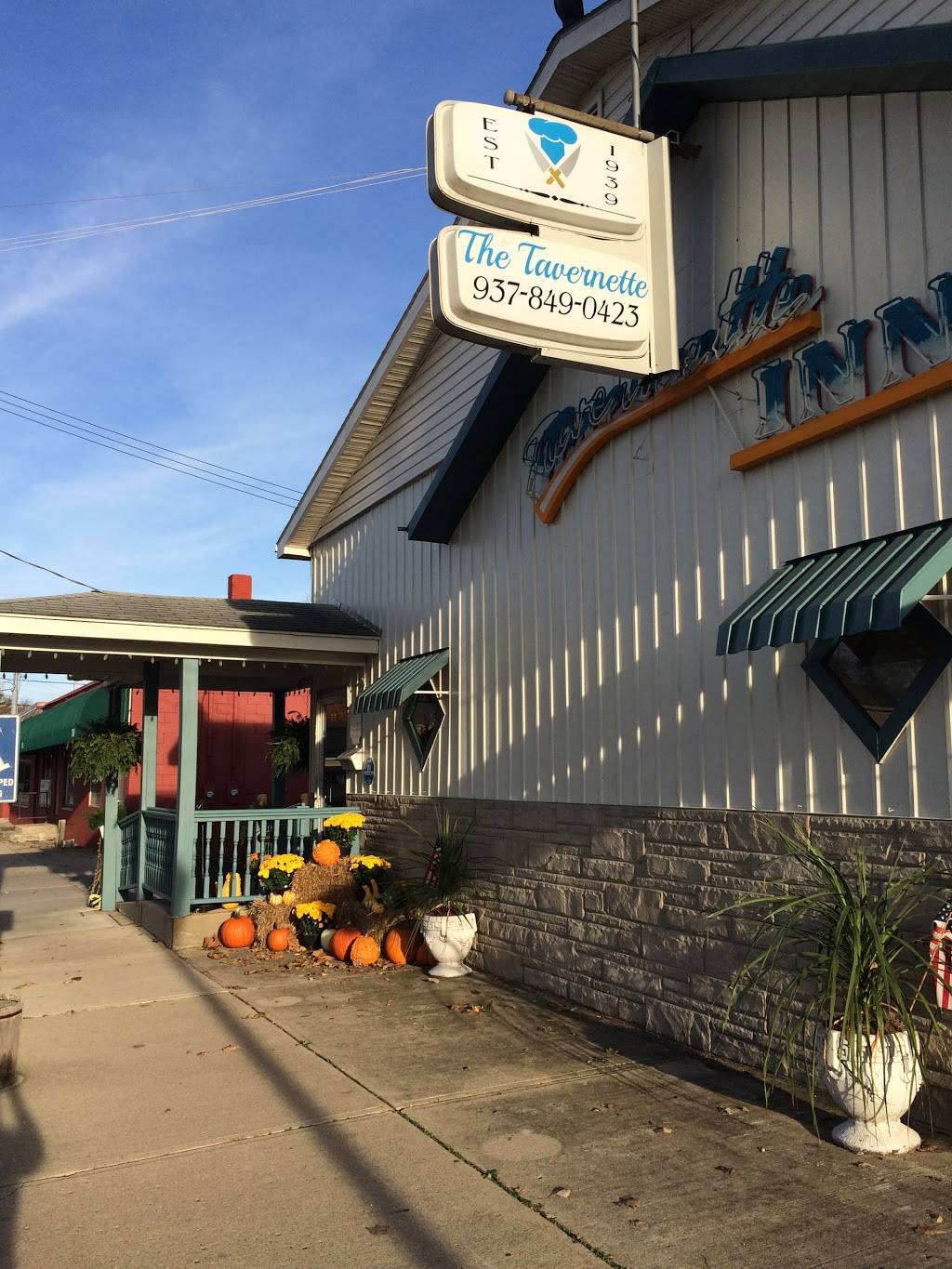 The Tavernette Restaurant | restaurant | 111 W Main St, Medway, OH 45341, USA | 9378490423 OR +1 937-849-0423
