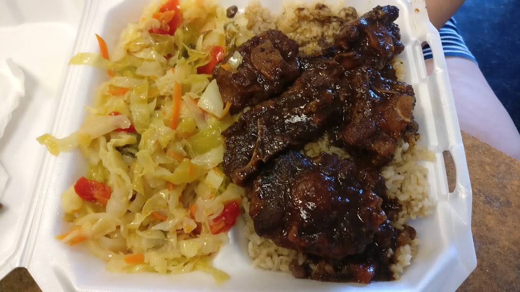 Tropical Gourmet | restaurant | 1061 Mason Ave, Daytona Beach, FL 32114, USA | 3862552256 OR +1 386-255-2256