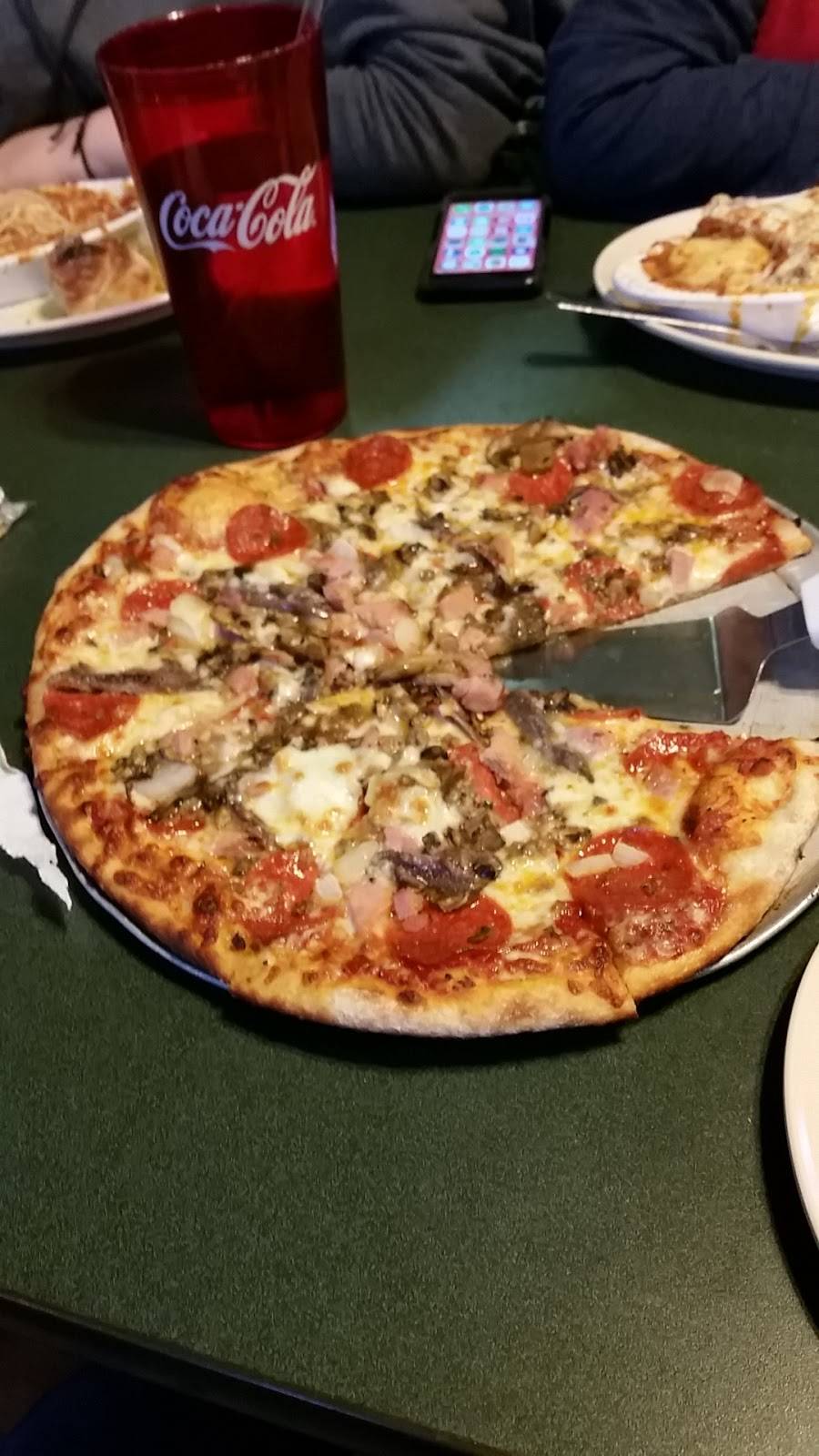 AJs Pizza Pub | restaurant | 700 historic 441 highway, Cornelia, GA 30531, USA | 7067762200 OR +1 706-776-2200