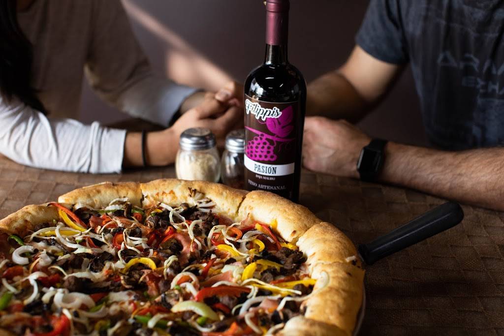 Filippis Pizza Baja Malibu | restaurant | Carretera Libre Tijuana-Ensenada Km. 22 C. Mar Adriatico, B.C Del Mar Baja Malibu, 22560 Tijuana, B.C., Mexico | 016646313895 OR +52 664 631 3895