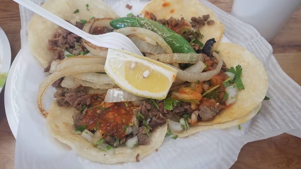 Tacos Sahuayo | restaurant | 12135 E Carson St, Hawaiian Gardens, CA 90716, USA | 5624217733 OR +1 562-421-7733