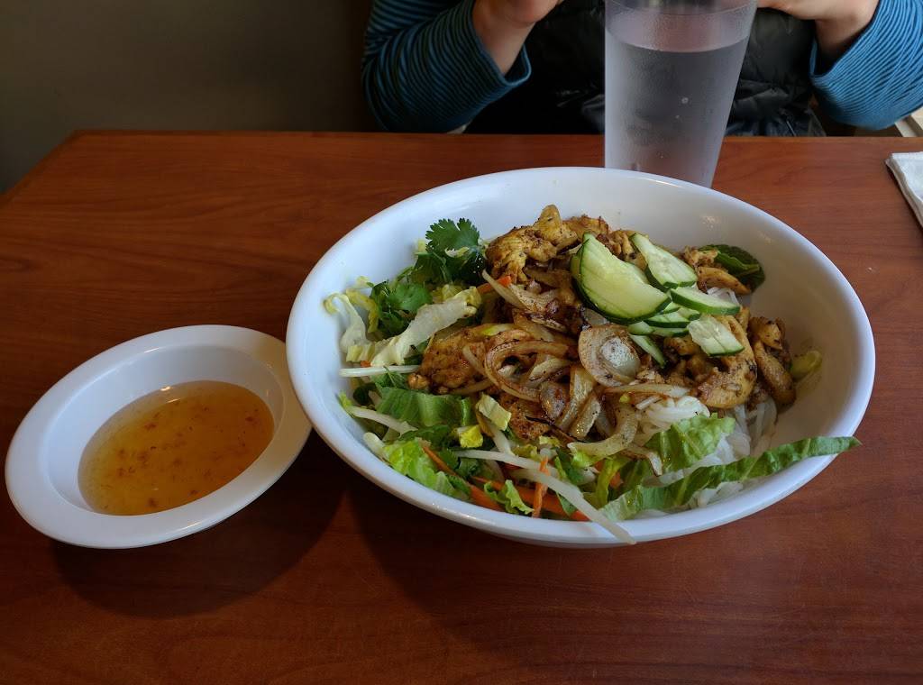 Drunken Noodle | restaurant | 5907 N Lombard St, Portland, OR 97203, USA | 5038301515 OR +1 503-830-1515