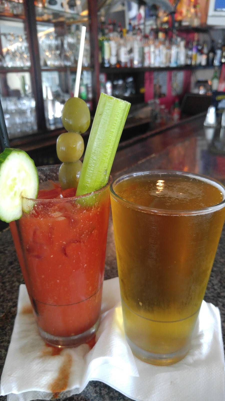 Stonebridge Bar and Grill | restaurant | 5 East Blvd, Onset, MA 02558, USA | 5082912229 OR +1 508-291-2229