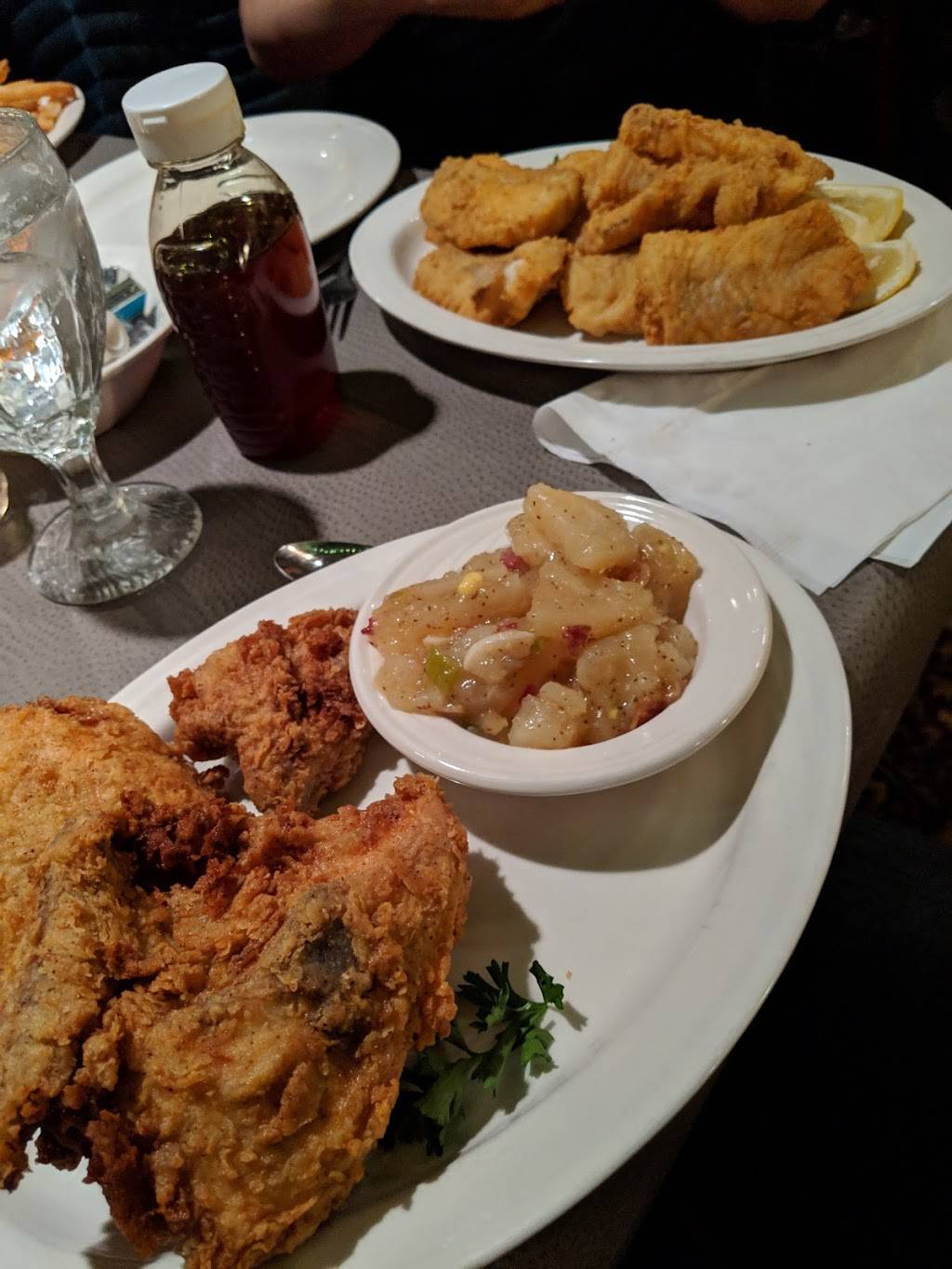 Dorf Haus Supper Club | restaurant | 8931 County Hwy Y, Sauk City, WI 53583, USA | 6086433980 OR +1 608-643-3980