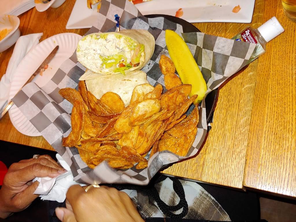 New Britain Inn | restaurant | 376 W Butler Ave, New Britain, PA 18901, USA | 2153481968 OR +1 215-348-1968