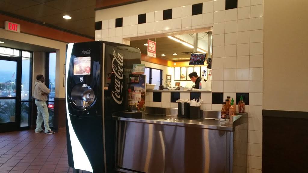 Boston Market | restaurant | 2799 Harbor Blvd, Costa Mesa, CA 92626, USA | 7144370034 OR +1 714-437-0034