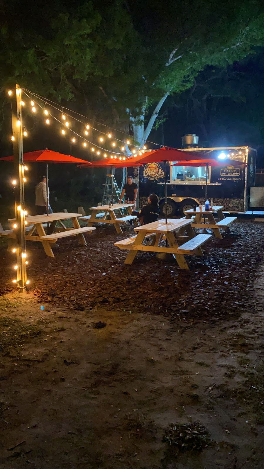 Cheos Latin Kitchen | restaurant | 3005 S Tuttle Ave, Sarasota, FL 34237, USA | 9412505930 OR +1 941-250-5930