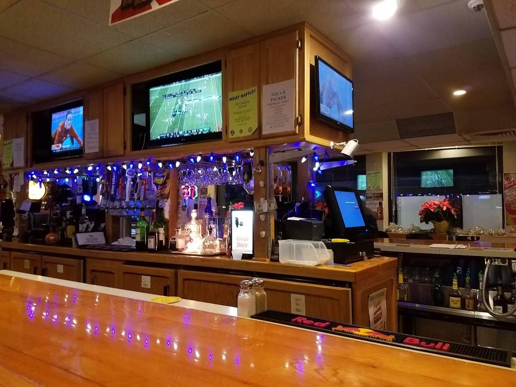 Tullys II Food & Spirits | restaurant | 6401 Monona Dr, Monona, WI 53716, USA | 6082224995 OR +1 608-222-4995