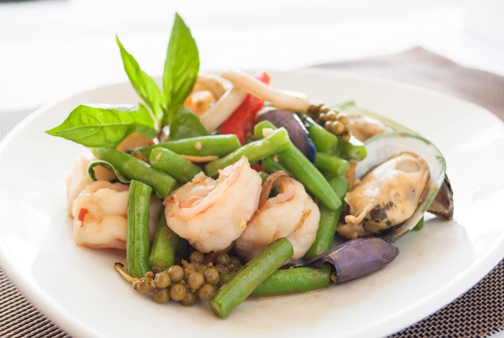 Yindee Thai | restaurant | 8412 Old Keene Mill Rd, West Springfield, VA 22152, USA | 7039927998 OR +1 703-992-7998