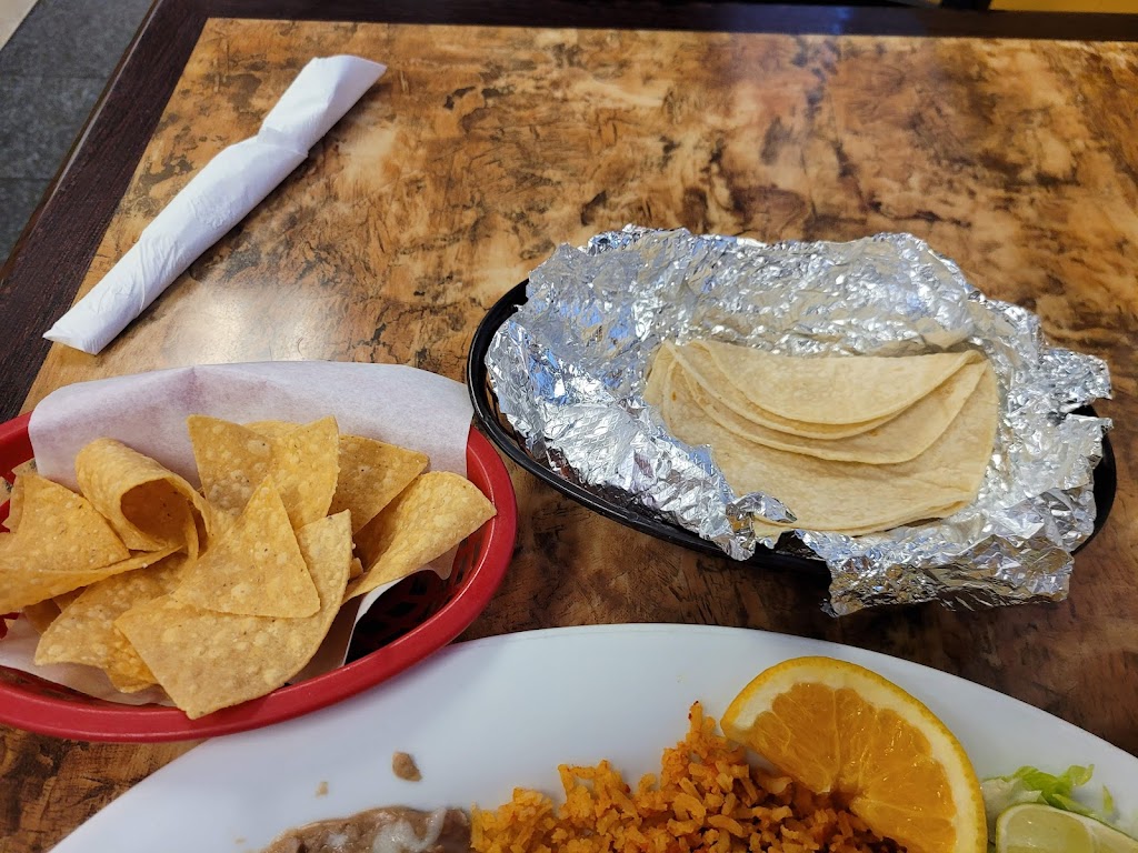 Marias Mexican Restaurant | restaurant | 2970 Lenwood Rd, Barstow, CA 92311, USA | 7602532411 OR +1 760-253-2411