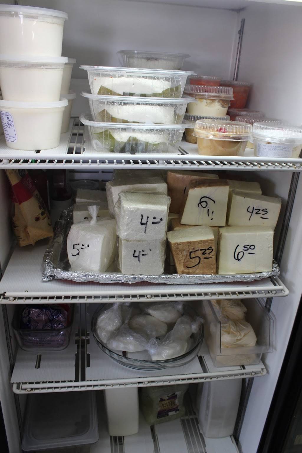 Fritanga Moralimpia | restaurant | 4353 NW 7th St, Miami, FL 33126, USA | 3054453949 OR +1 305-445-3949