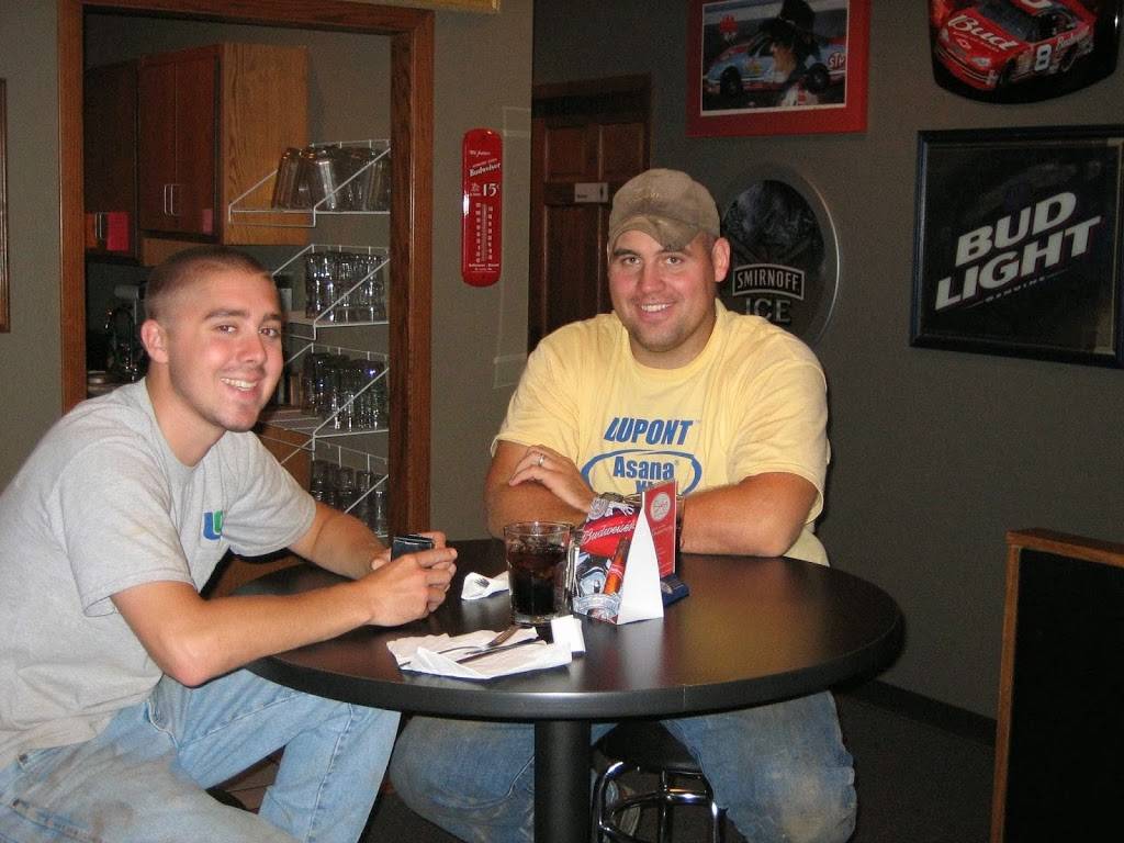 SHELLYS | restaurant | 263 Broadway St, Springville, IA 52336, USA | 3198549982 OR +1 319-854-9982