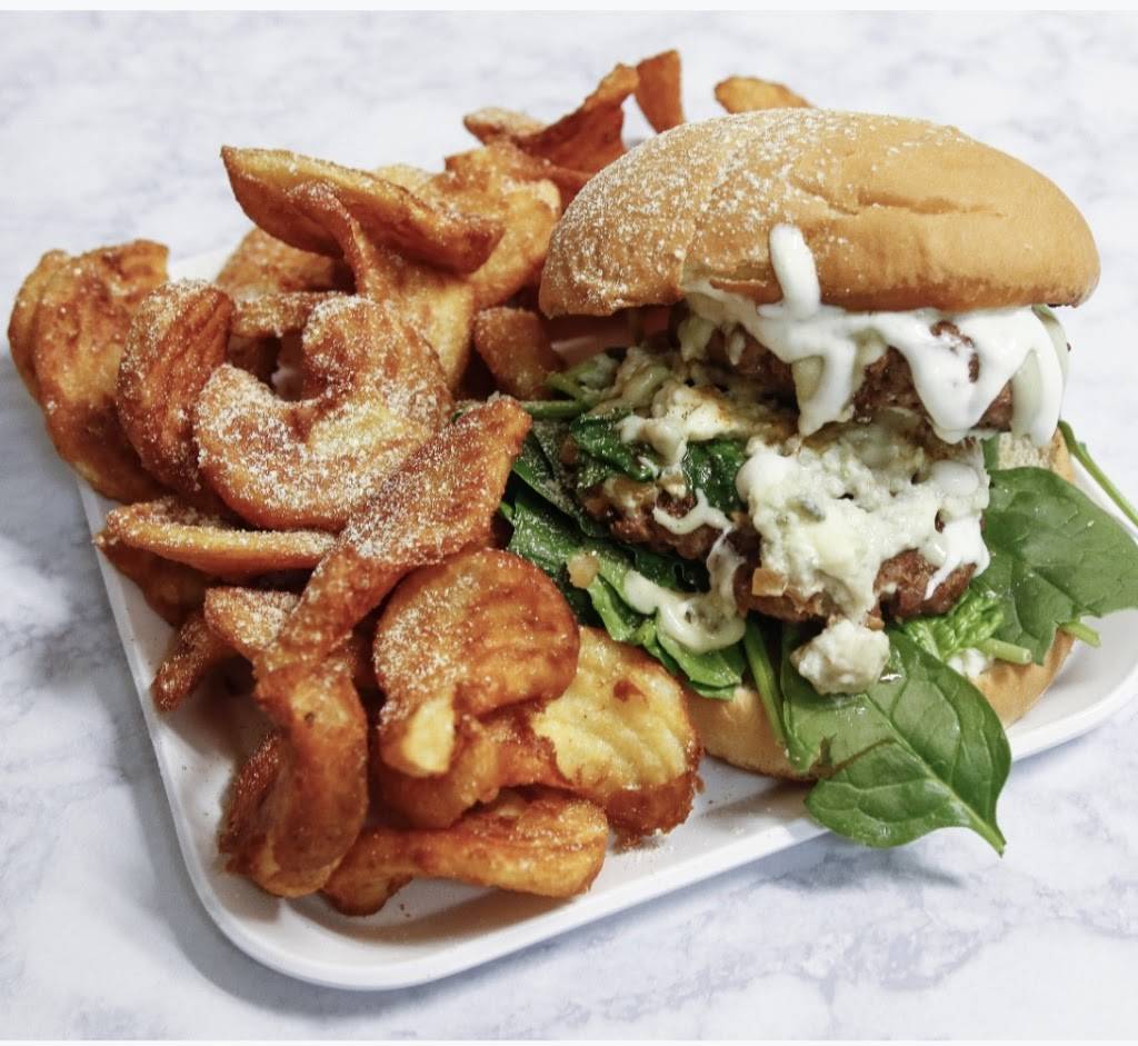 Detroit Wing Spot | restaurant | 12829 Harper Ave, Detroit, MI 48213, USA | 3132460788 OR +1 313-246-0788