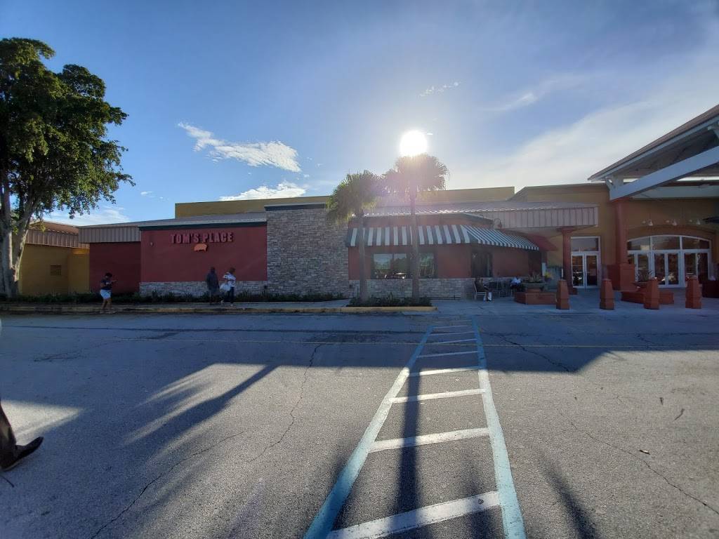 Original Toms Place BBQ | restaurant | 801 N Congress Ave Suite 751, Boynton Beach, FL 33426, USA | 5617393390 OR +1 561-739-3390