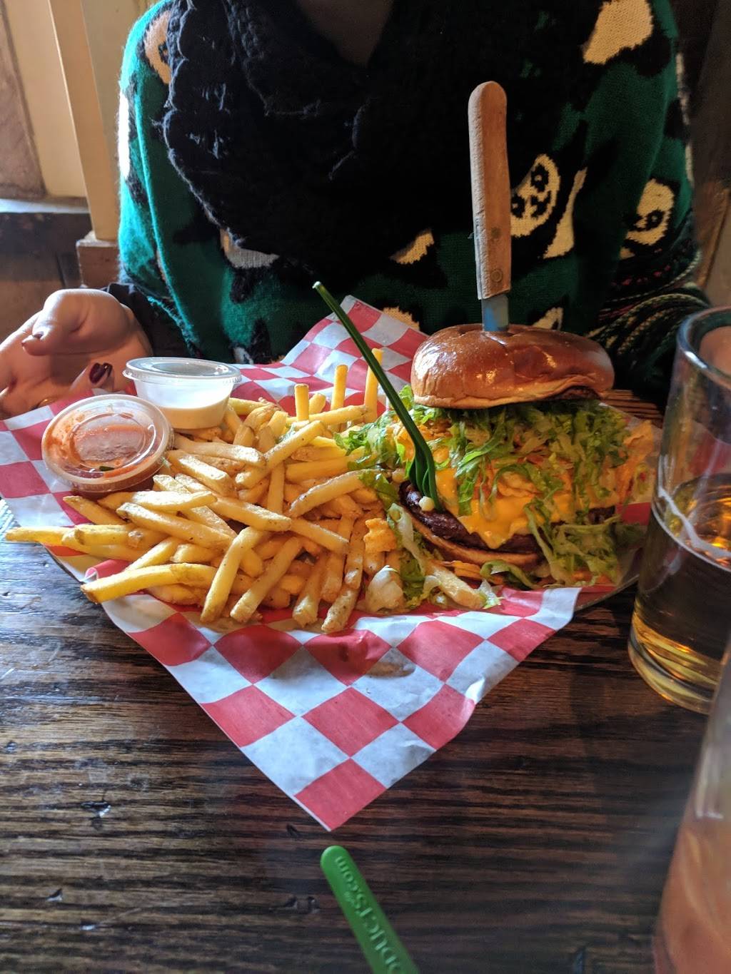 Billy Jacks Shack - Harrisonburg | restaurant | 92 S Main St, Harrisonburg, VA 22801, USA | 5404331793 OR +1 540-433-1793