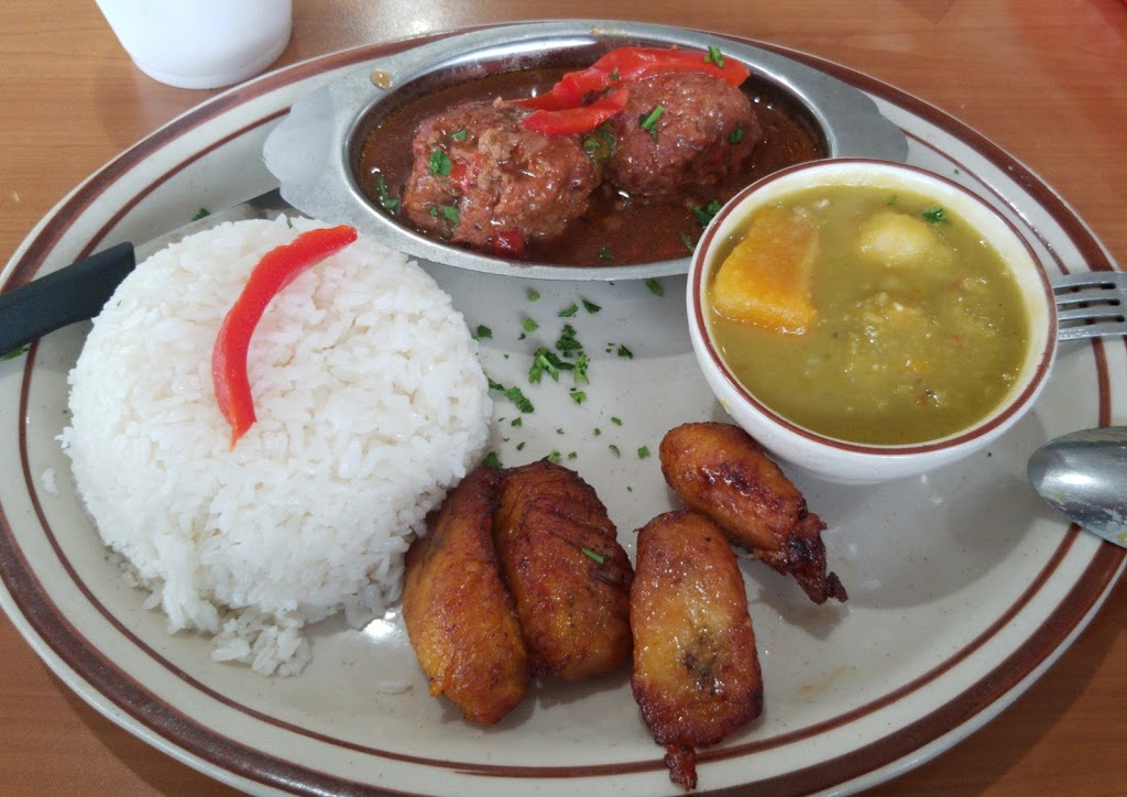 Caribe Cafe Restaurant | restaurant | 9712 SW 24th St, Miami, FL 33165, USA | 3055598082 OR +1 305-559-8082