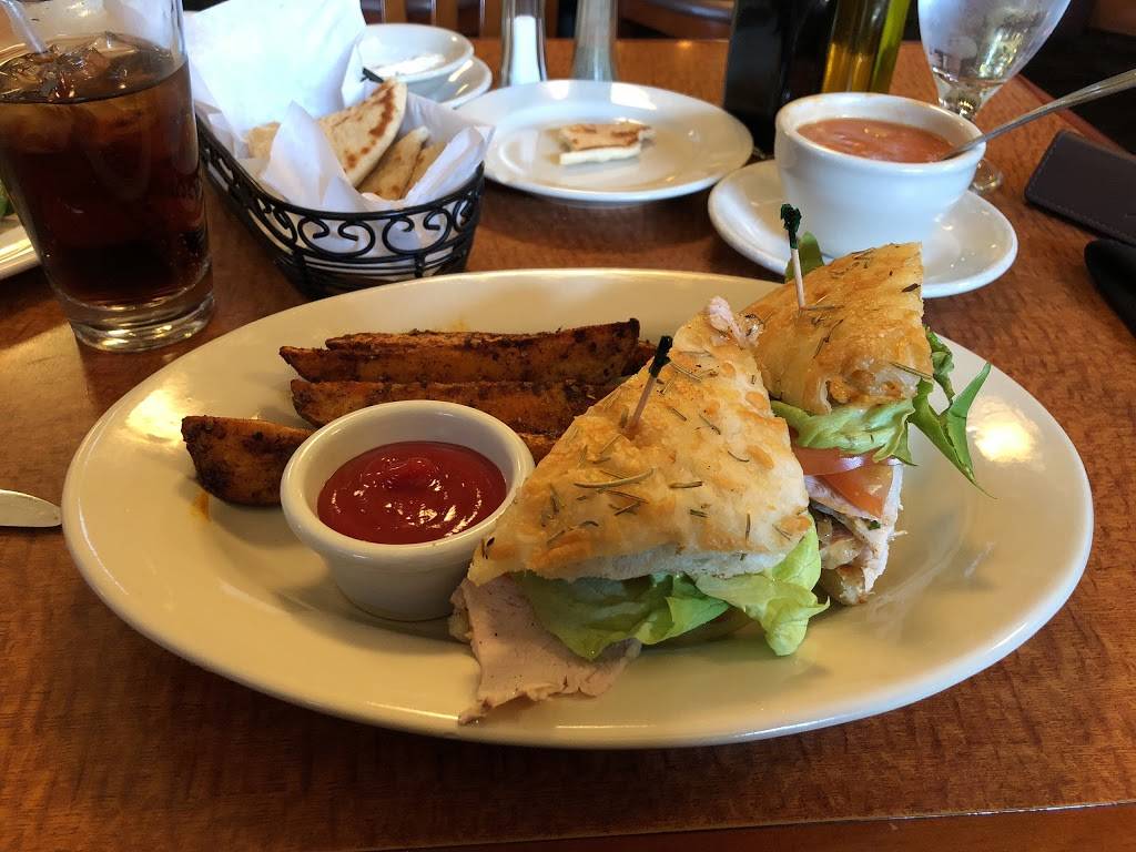 Papapavlos Bistro & Bar | restaurant | 501 Lincoln Center, Stockton, CA 95207, USA | 2094776133 OR +1 209-477-6133