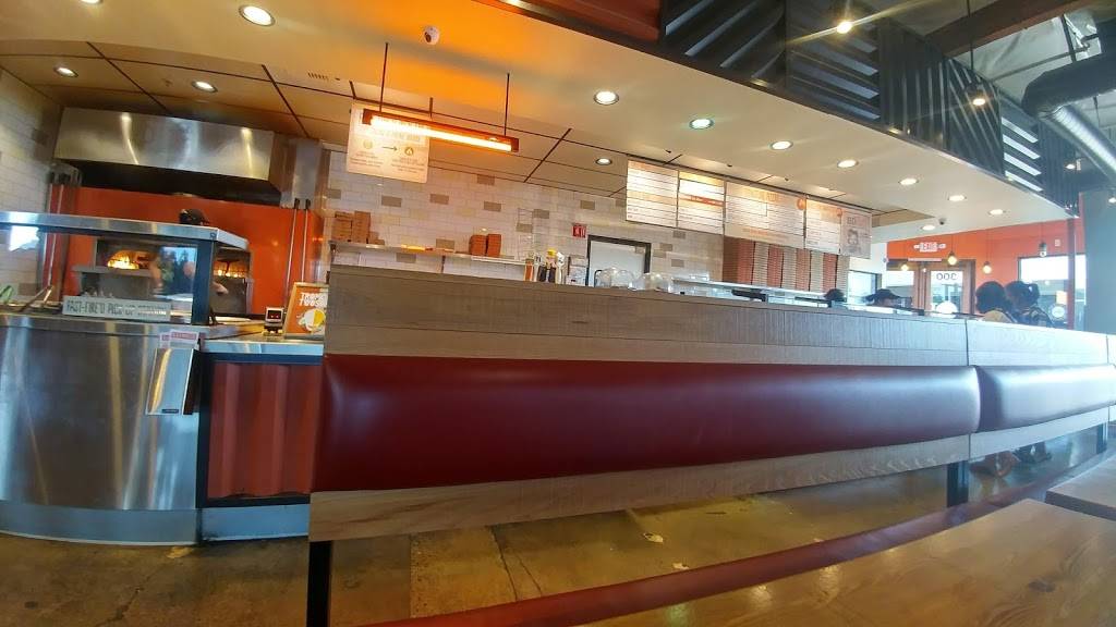 Blaze Pizza | meal takeaway | 4950 Pacific Ave, Stockton, CA 95207, USA | 2097794111 OR +1 209-779-4111