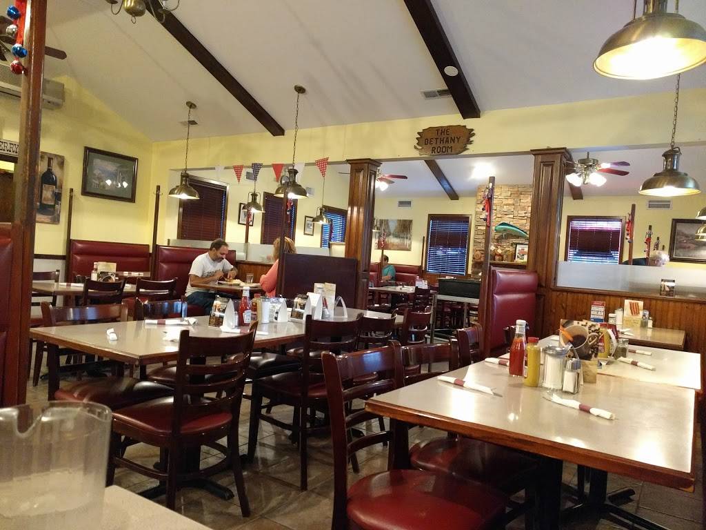 Country Corner Diner | restaurant | 756 Amity Rd, Bethany, CT 06524, USA | 2033931489 OR +1 203-393-1489