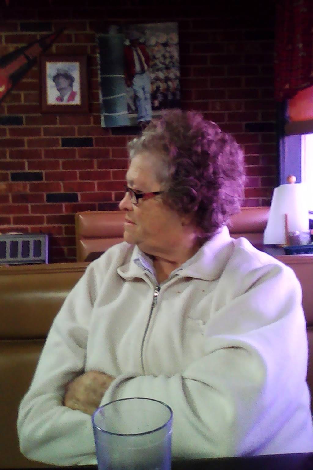 Town Square Diner | restaurant | 126 Reform St, Carrollton, AL 35447, USA | 2053678433 OR +1 205-367-8433