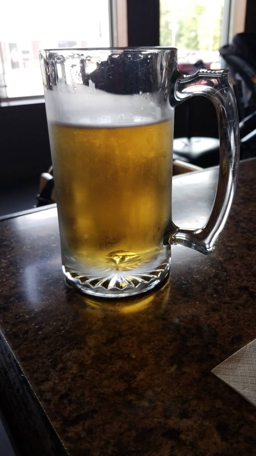 Doghouse Tavern | restaurant | 80874 Main St, Memphis, MI 48041, USA | 8103925116 OR +1 810-392-5116