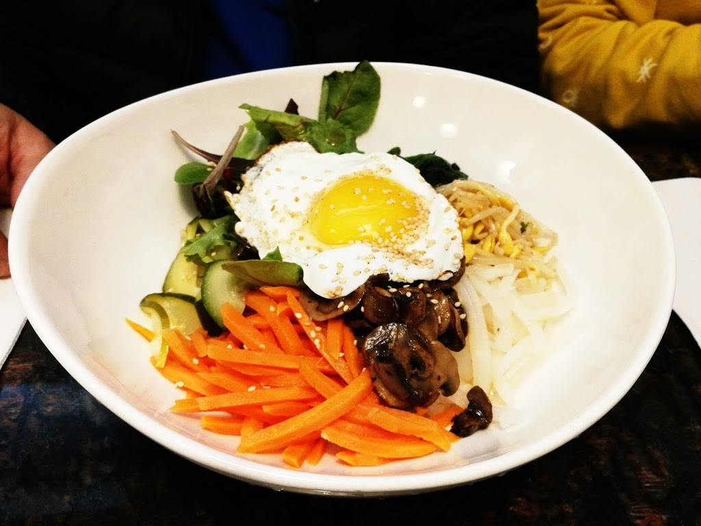 Han Oak Korean/Japanese Restaurant | restaurant | 1450 Clark Ave W, Thornhill, ON L4J 7K2, Canada | 9057388304 OR +1 905-738-8304